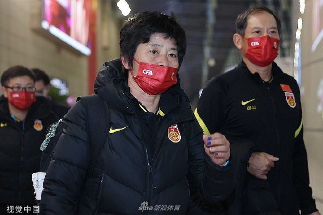 国产美女自拍