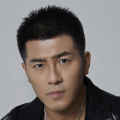 韩国剧烈运动的打扑克